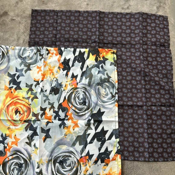 Other - 2 Men’s Pocket Squares with patterns. Beautiful with any suit.